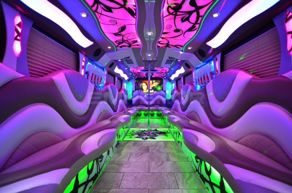 Tips for Renting a Party Bus